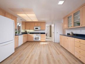 1413 Parkwood Drive, San Mateo CA 94403