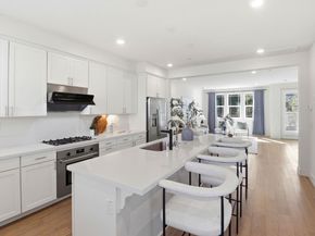 925 De Guigne Drive 4, Sunnyvale CA 94085