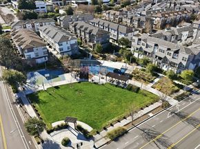 925 De Guigne Drive 4, Sunnyvale CA 94085