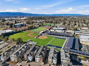 925 De Guigne Drive 4, Sunnyvale CA 94085