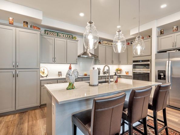 220 Waters Park Circle 201, San Mateo CA 94403