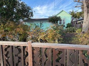 1130 E Cliff Drive, Santa Cruz CA 95062