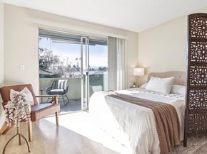 1458 Hudson Street 207, Redwood City CA 94061