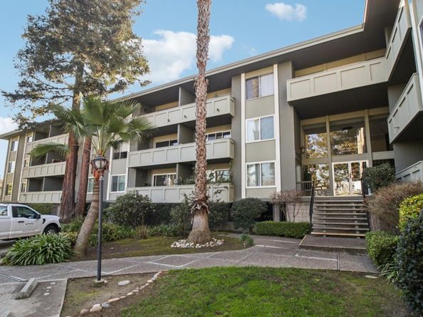 1458 Hudson Street 207, Redwood City CA 94061
