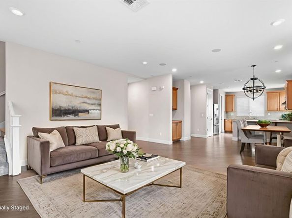 1038 Giacomo Lane, San Jose CA 95131