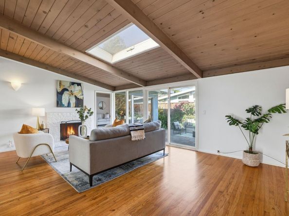 3839 Ross Road, Palo Alto CA 94303