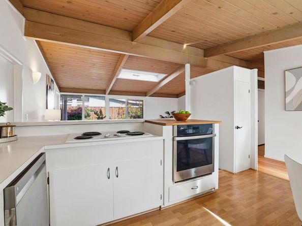 3839 Ross Road, Palo Alto CA 94303