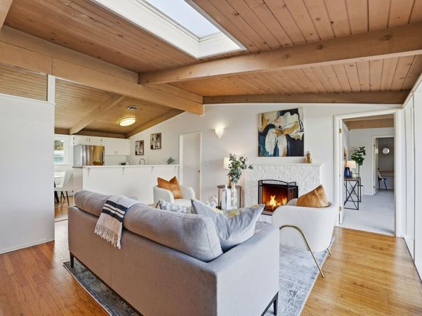 3839 Ross Road, Palo Alto CA 94303