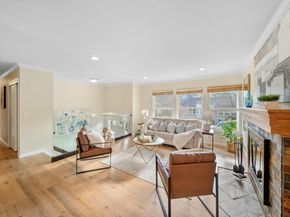 1050 Yosemite Dr, Pacifica CA 94044