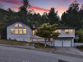 1050 Yosemite Dr, Pacifica CA 94044