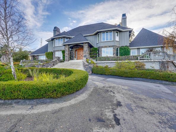 21697 Rainbow Drive, Cupertino CA 95014