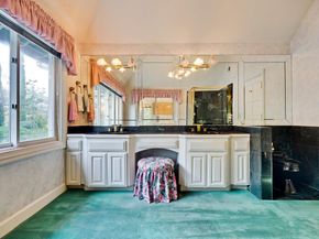 21697 Rainbow Drive, Cupertino CA 95014