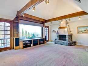 21697 Rainbow Drive, Cupertino CA 95014