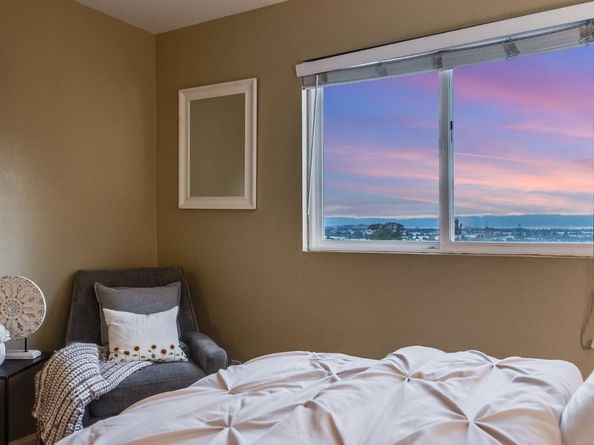 715 Heath Court 388, Hayward CA 94544