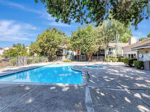 2599 Easton Lane 109, San Jose CA 95133