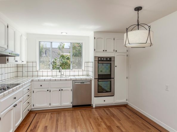 525 Colgate Way, San Mateo CA 94402