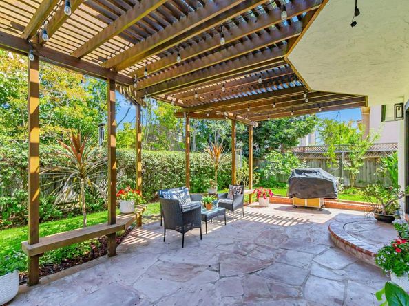 10240 Randy Lane, Cupertino CA 95014
