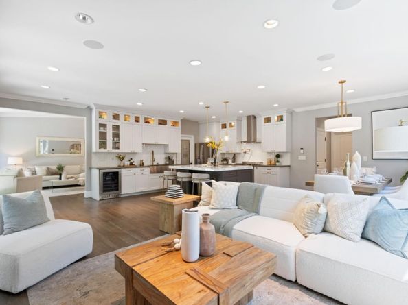 1415 Koch Lane, San Jose CA 95125