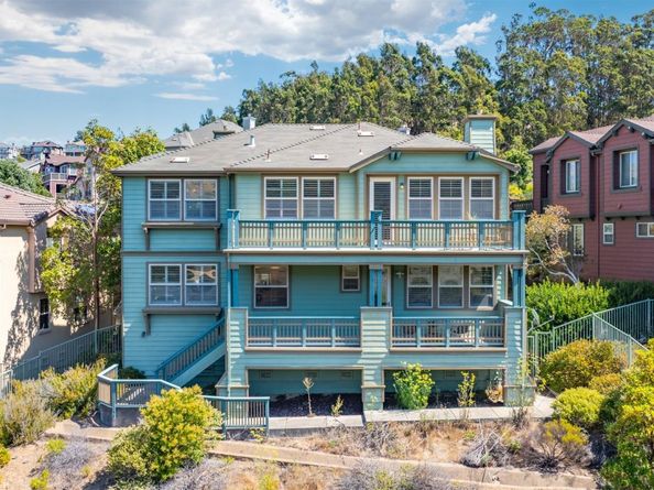 39 Lupine Valley Court, Brisbane CA 94005