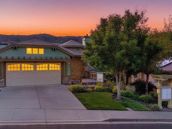 39 Lupine Valley Court, Brisbane CA 94005