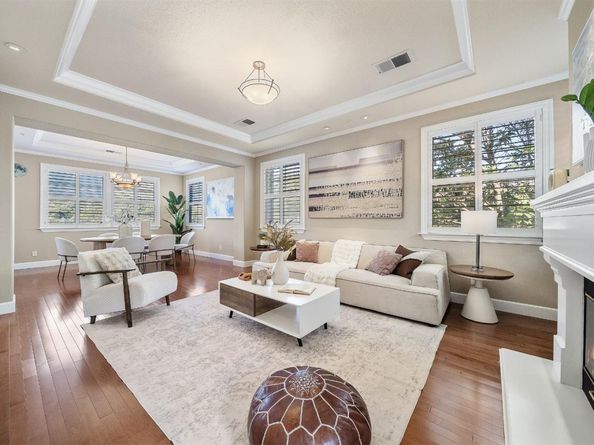 39 Lupine Valley Court, Brisbane CA 94005