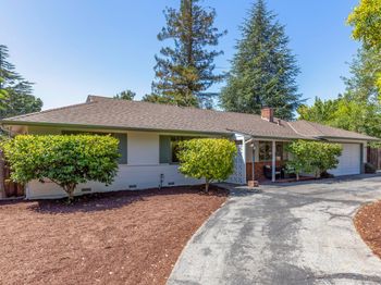384 Cuesta Drive