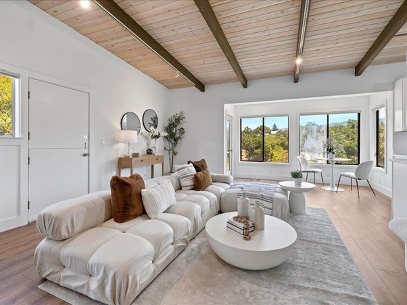 15 Naranja Way, Portola Valley CA 94028
