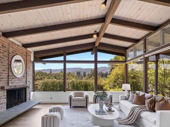 15 Naranja Way, Portola Valley CA 94028