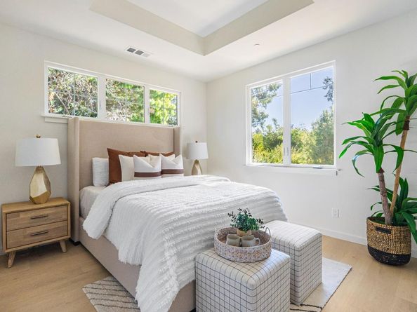 149 Flynn, Mountain View CA 94043