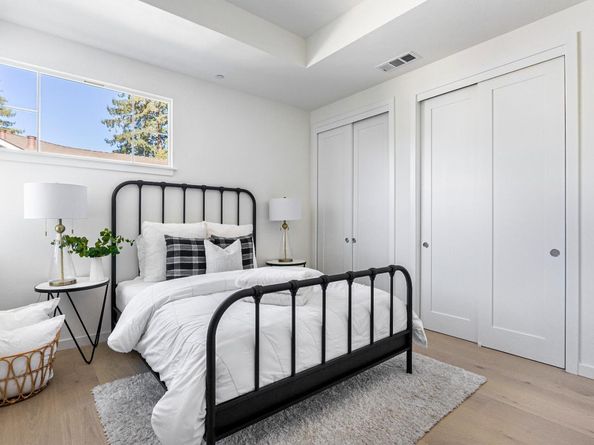 149 Flynn, Mountain View CA 94043
