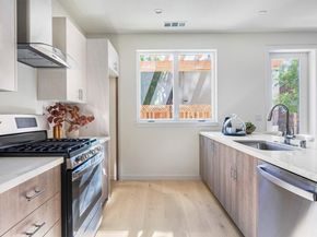 149 Flynn, Mountain View CA 94043