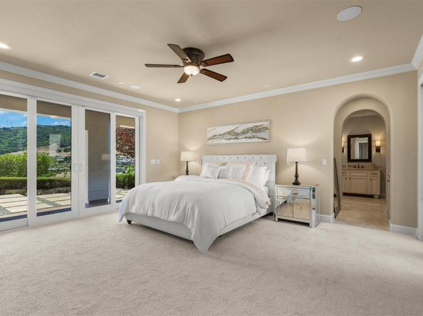 21 Bigleaf Road, Orinda CA 94563