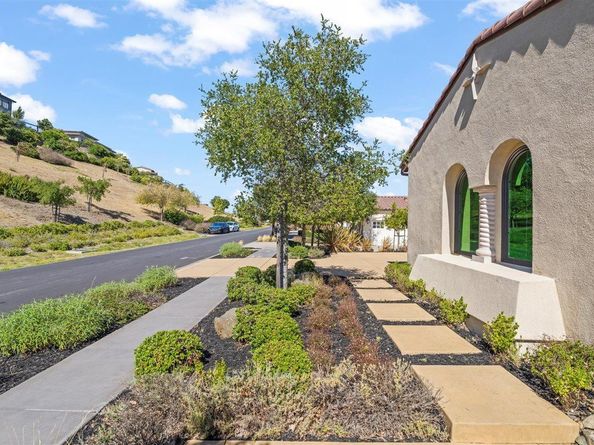 21 Bigleaf Road, Orinda CA 94563