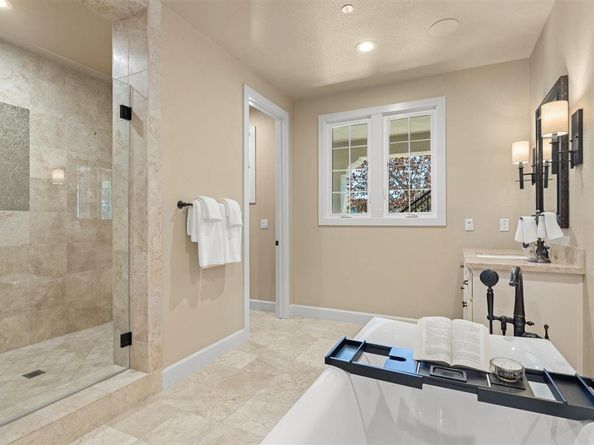 21 Bigleaf Road, Orinda CA 94563