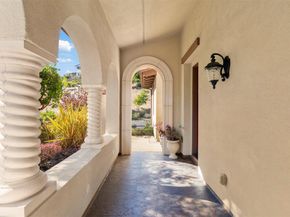 21 Bigleaf Road, Orinda CA 94563