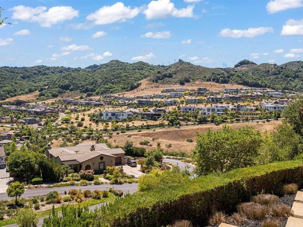 21 Bigleaf Road, Orinda CA 94563