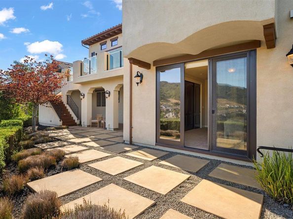 21 Bigleaf Road, Orinda CA 94563