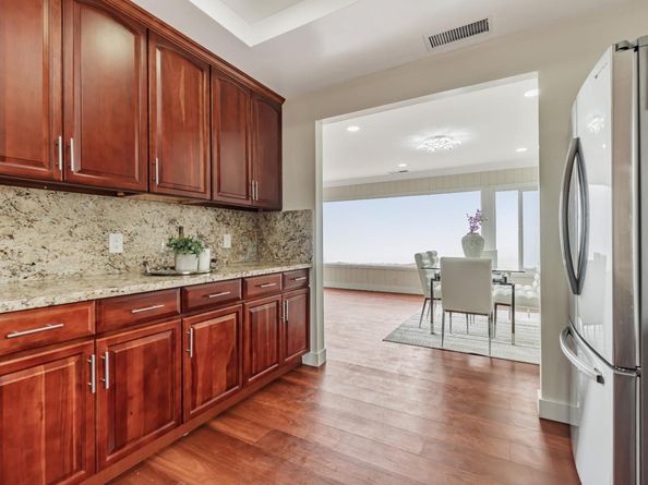 20 Palisades Drive, Daly City CA 94015