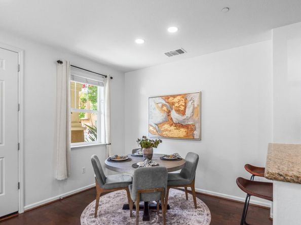 403 San Eduardo Terrace, Sunnyvale CA 94085