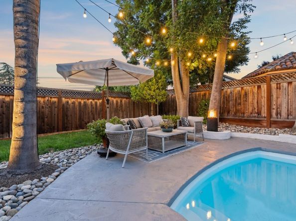 327 Crest Drive, San Jose CA 95127