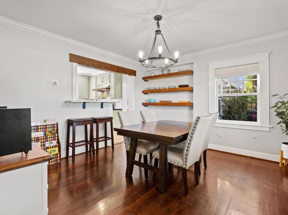 327 Crest Drive, San Jose CA 95127
