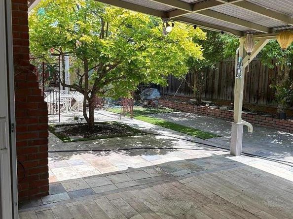 1014 W Homestead Road, Sunnyvale CA 94087