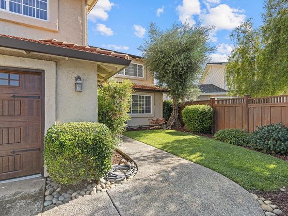 6490 Kings Place, Gilroy CA 95020
