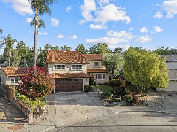 6490 Kings Place, Gilroy CA 95020
