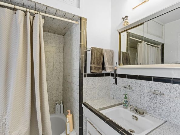 3957 Branson Drive, San Mateo CA 94403