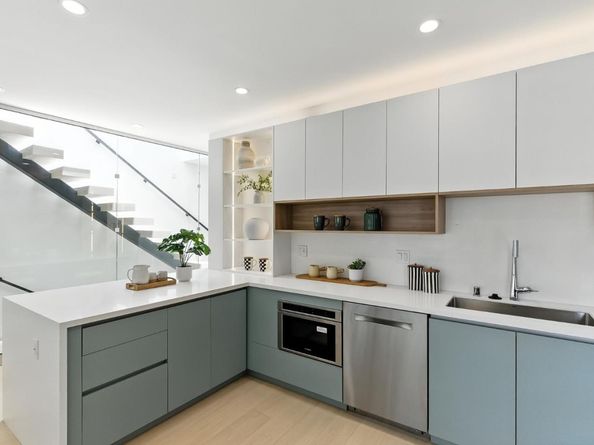 1815 18th Avenue, San Francisco CA 94122