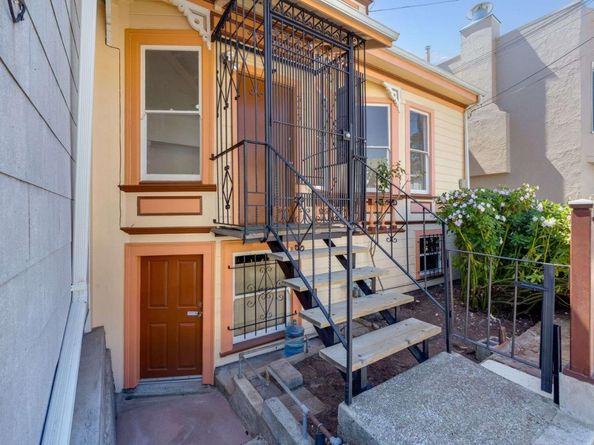 343 Raymond Avenue, San Francisco CA 94134