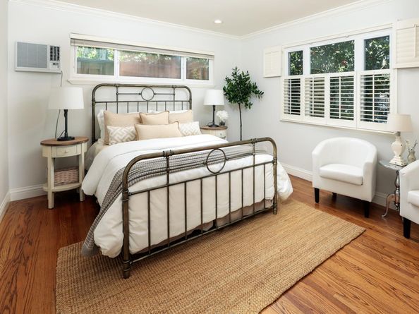 1015 Mallet Court, Menlo Park CA 94025