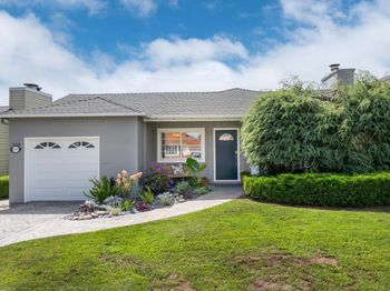 555 Acacia Avenue
