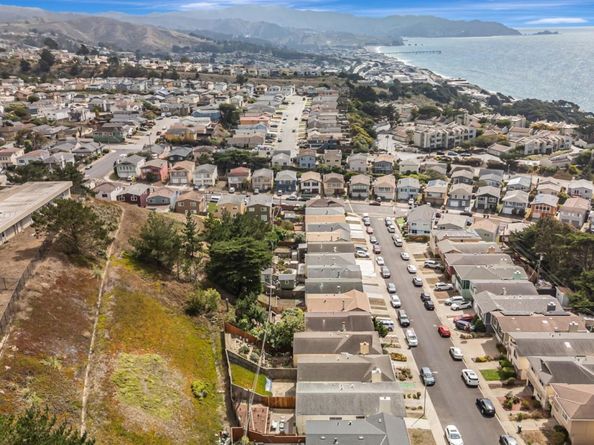 157 Longview Drive, Daly City CA 94015